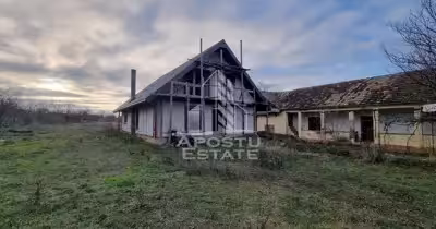 Casă Seceani