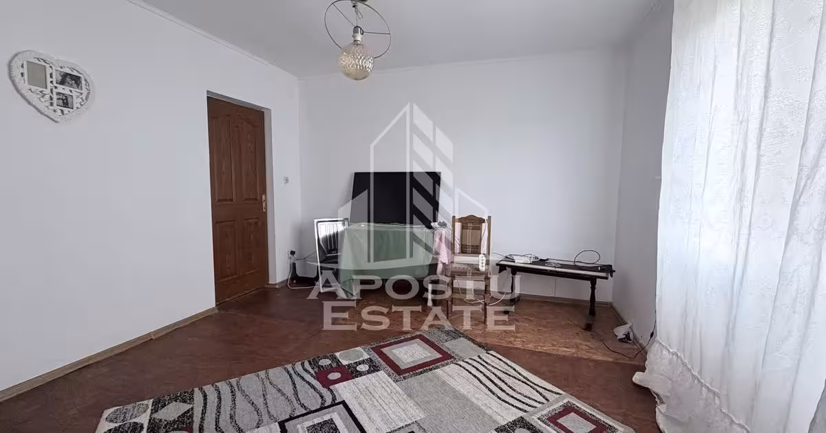 Casă individuală de vânzare cu 2 camere în Liebling