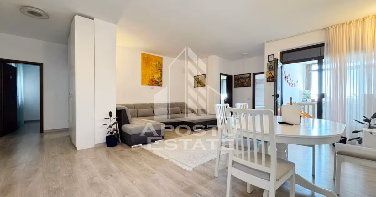 Apartament de vânzare cu 4 camere, mobilat în Giroc