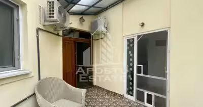 Casă Ultracentral