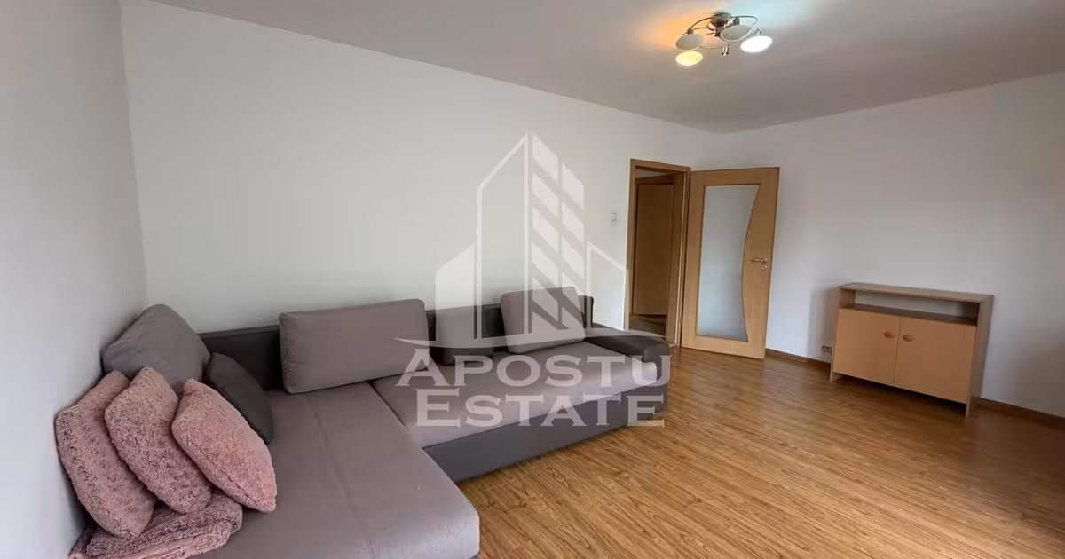 Apartament de vânzare cu 3 camere, mobilat în zona Lipovei, Timișoara