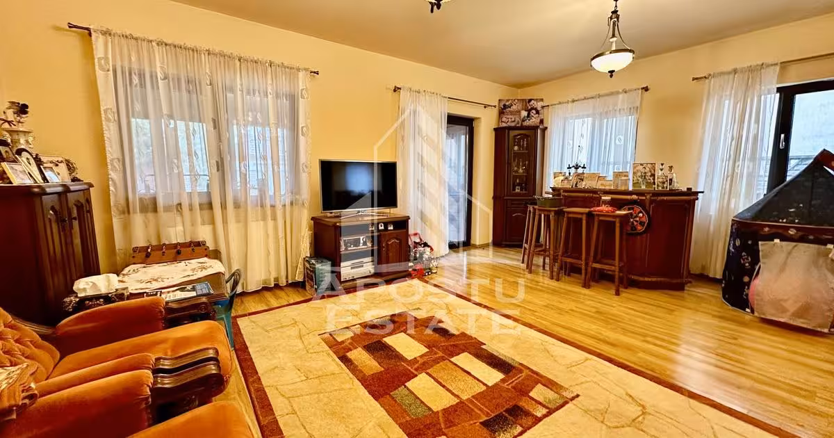 Duplex de vânzare cu 4 camere în Giroc