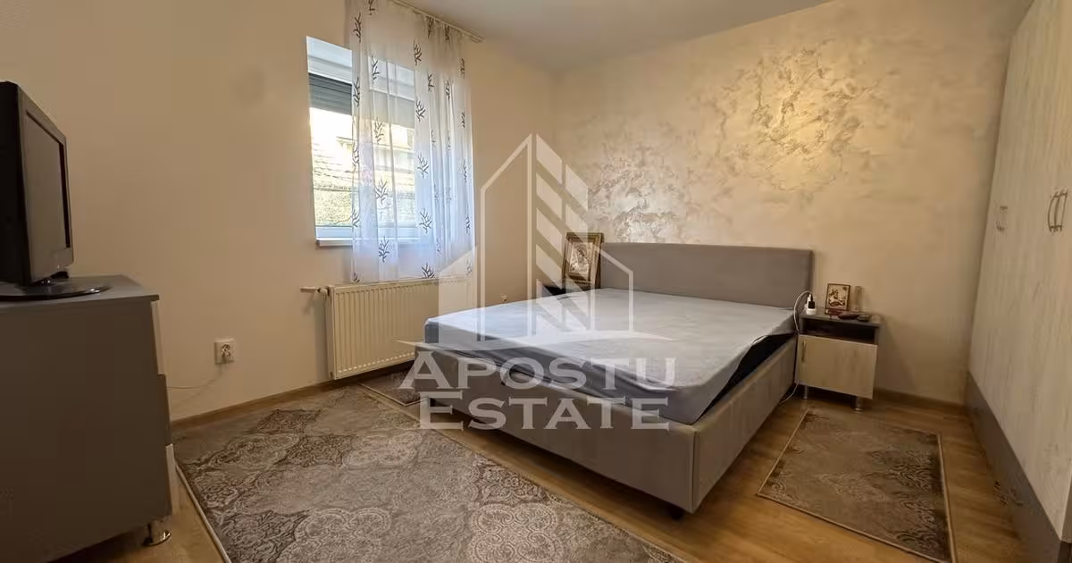 Casă individuală de vânzare cu 3 camere, mobilată în Giroc