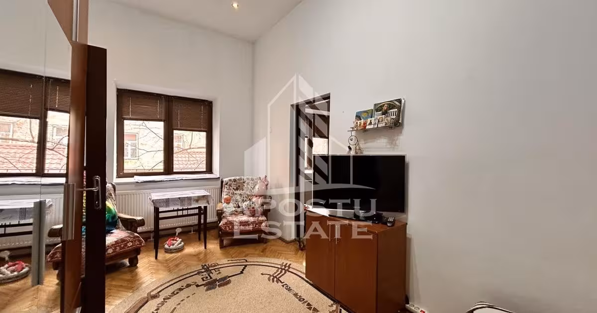 Apartament de vânzare cu 2 camere, mobilat în zona Iosefin, Timișoara
