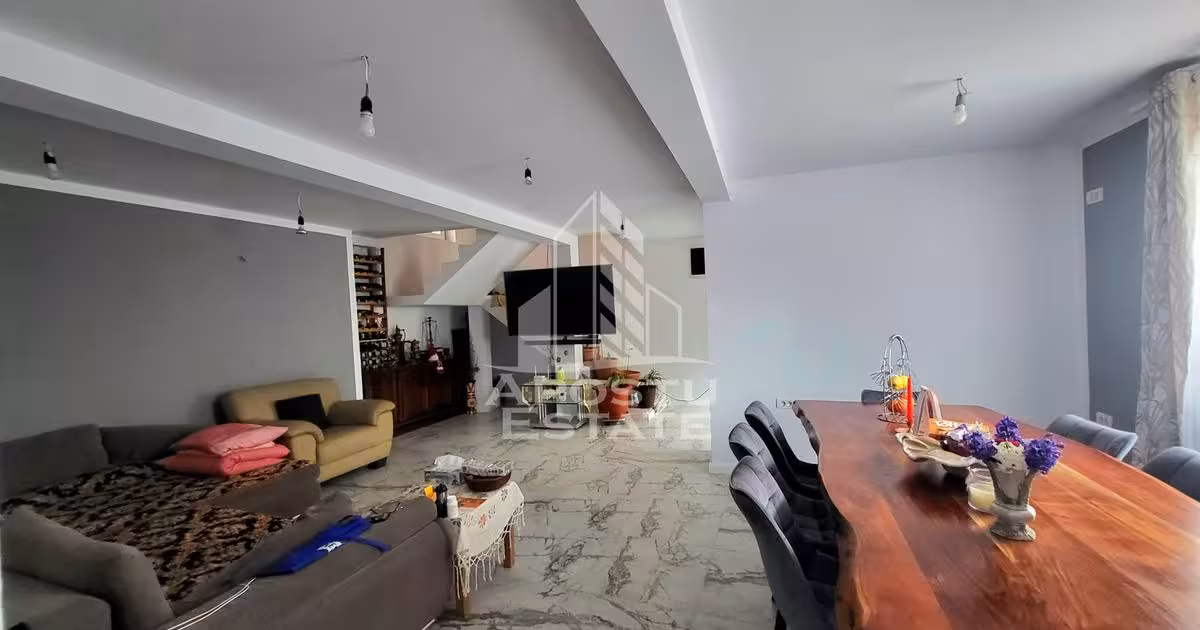 Casă individuală de vânzare cu 5 camere, mobilată în Șag