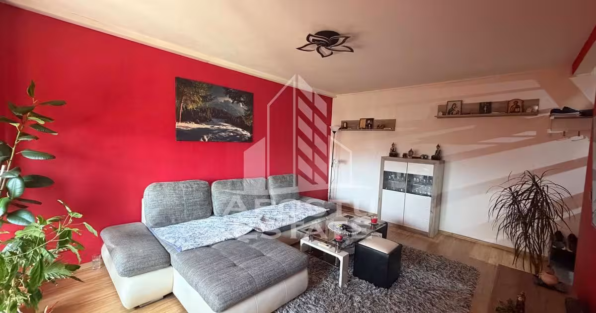 Apartament de vânzare cu 2 camere, mobilat în zona Lipovei, Timișoara