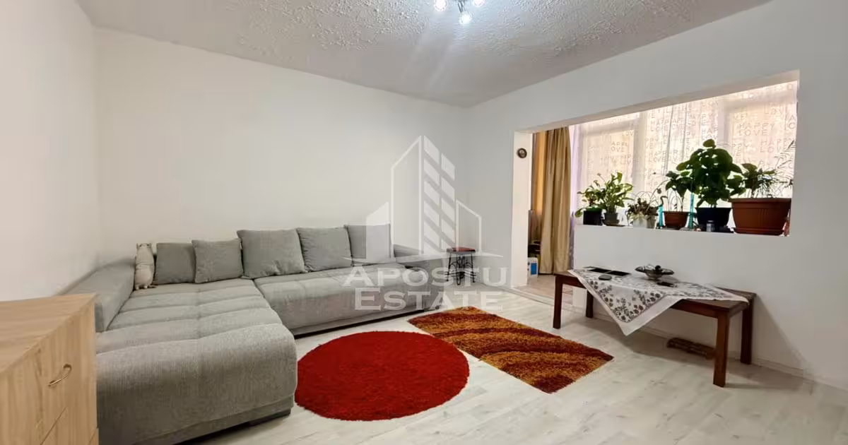 Apartament de vânzare cu 3 camere, mobilat în zona Simion Bărnuțiu, Timișoara