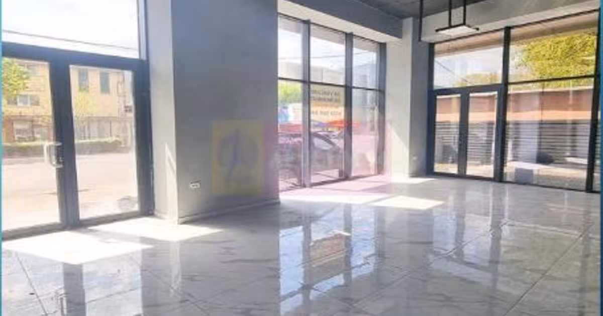 Spațiu comercial de vânzare de 428 mp, în zona Vitan, Sector 3