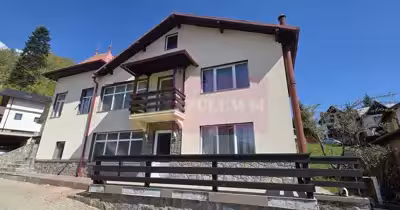 Casă Exterior Sud
