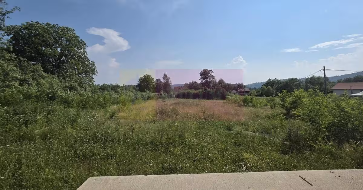Teren Construcții intravilan de vânzare de 650 mp, în Brebu