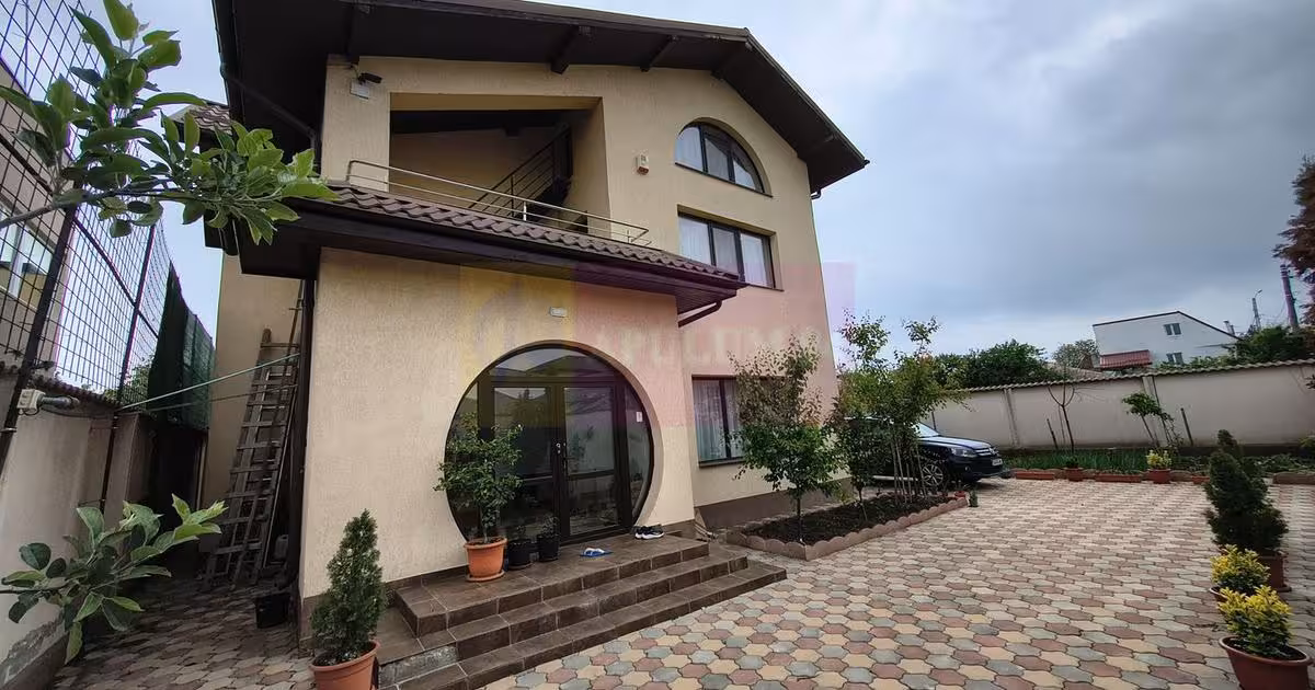 Casă individuală de vânzare cu 5 camere în Afumați