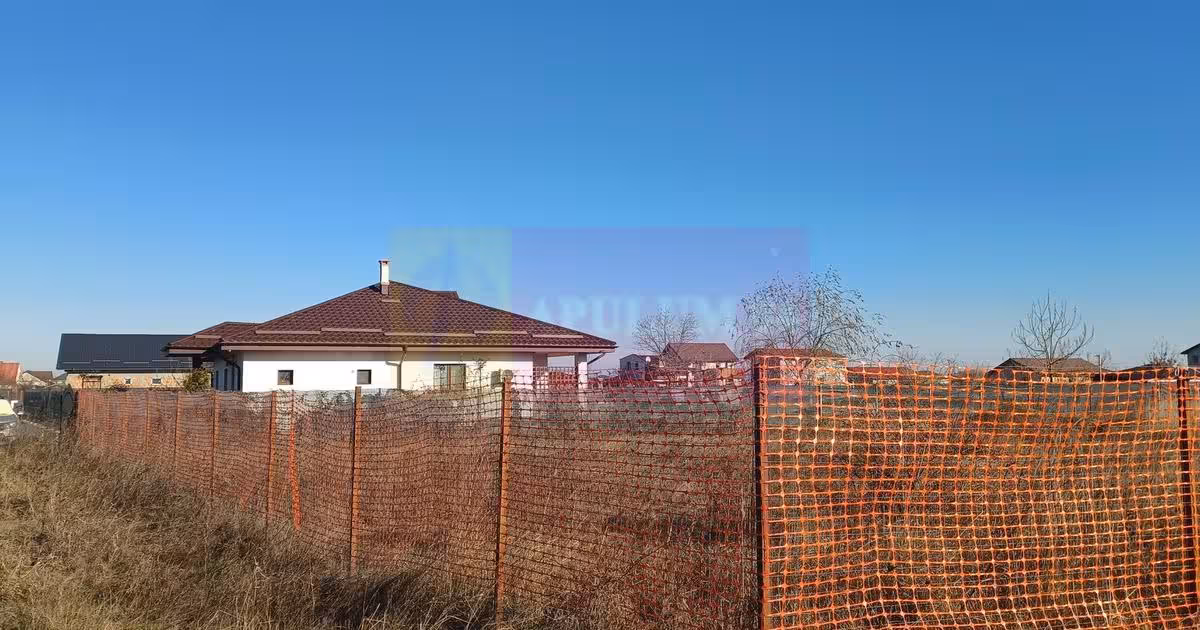 Teren Construcții intravilan de vânzare de 1000 mp, în Săbăreni