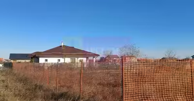 Teren Săbăreni