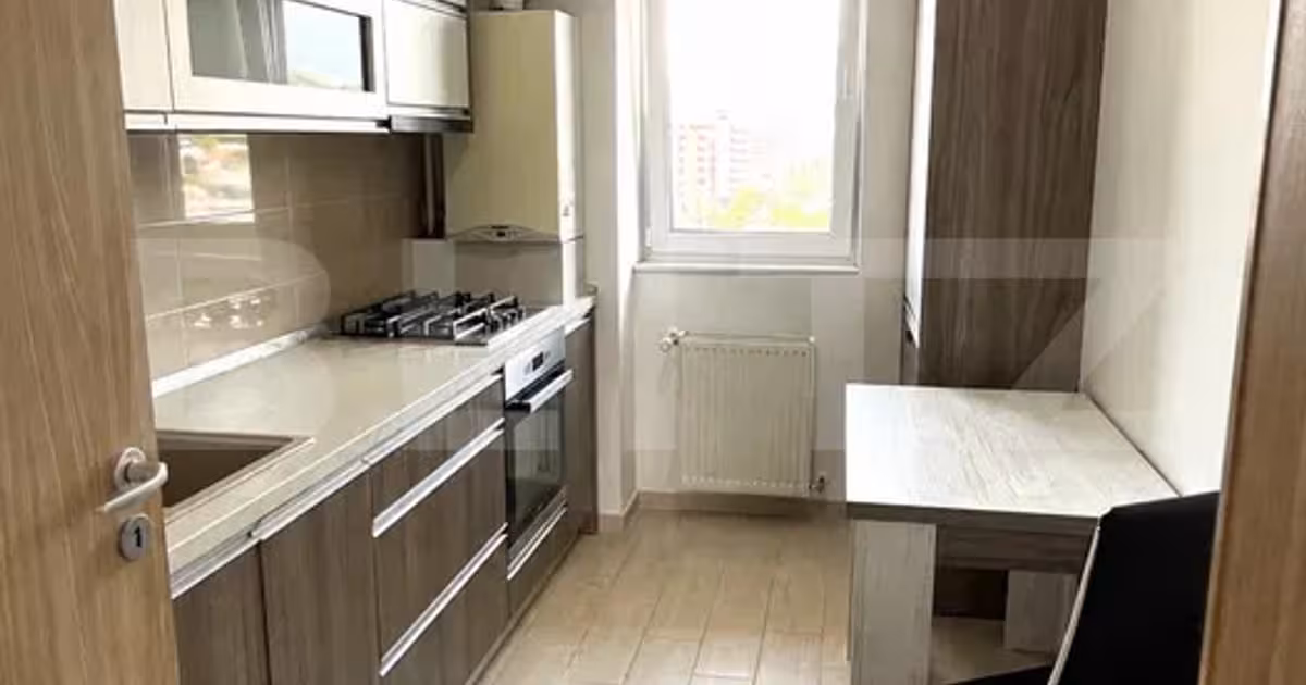 Apartament de vânzare cu 2 camere, mobilat în zona Răcădău, Brașov