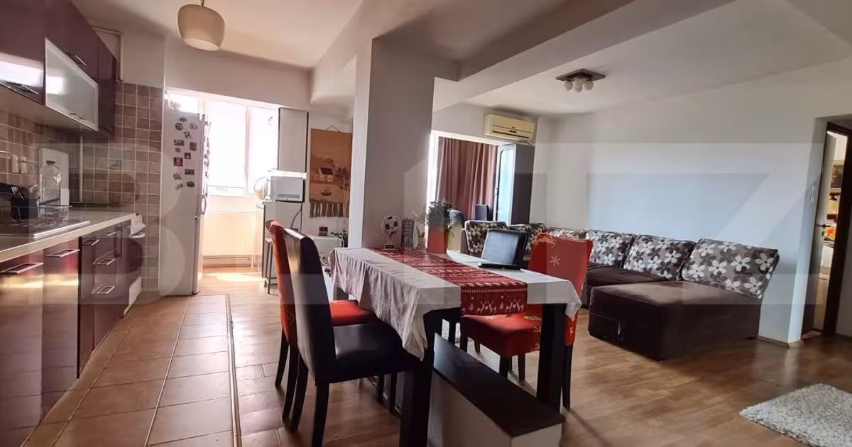 Apartament de vânzare cu 3 camere, mobilat în zona Gării, Brașov