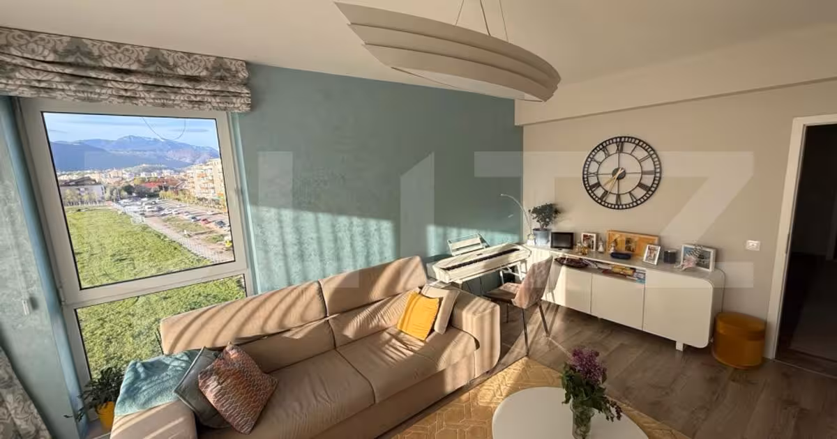 Apartament de vânzare cu 3 camere, mobilat în zona Tractorul, Brașov