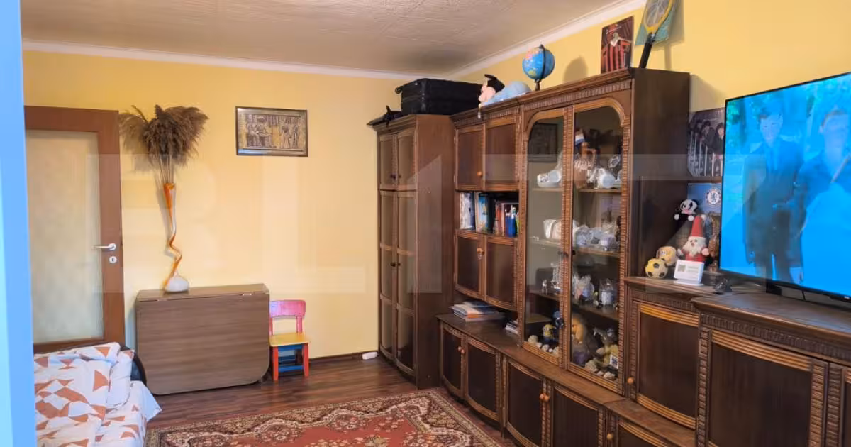 Apartament de vânzare cu 2 camere, mobilat în Săcele