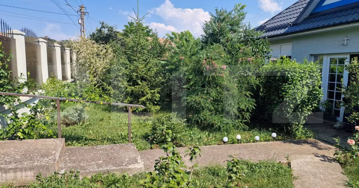 Casă individuală de vânzare cu 3 camere, mobilată în Apahida