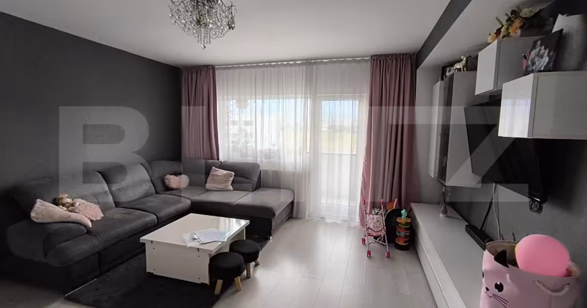 Apartament de vânzare cu 2 camere, mobilat în Codlea