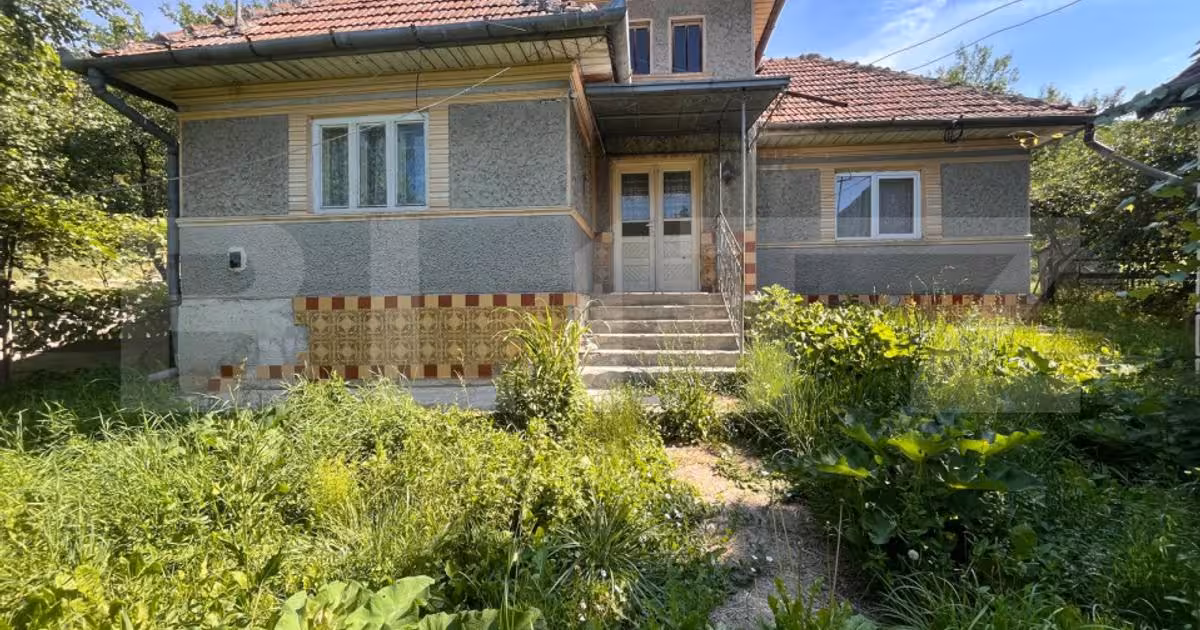 Casă individuală de vânzare cu 3 camere în Mociu