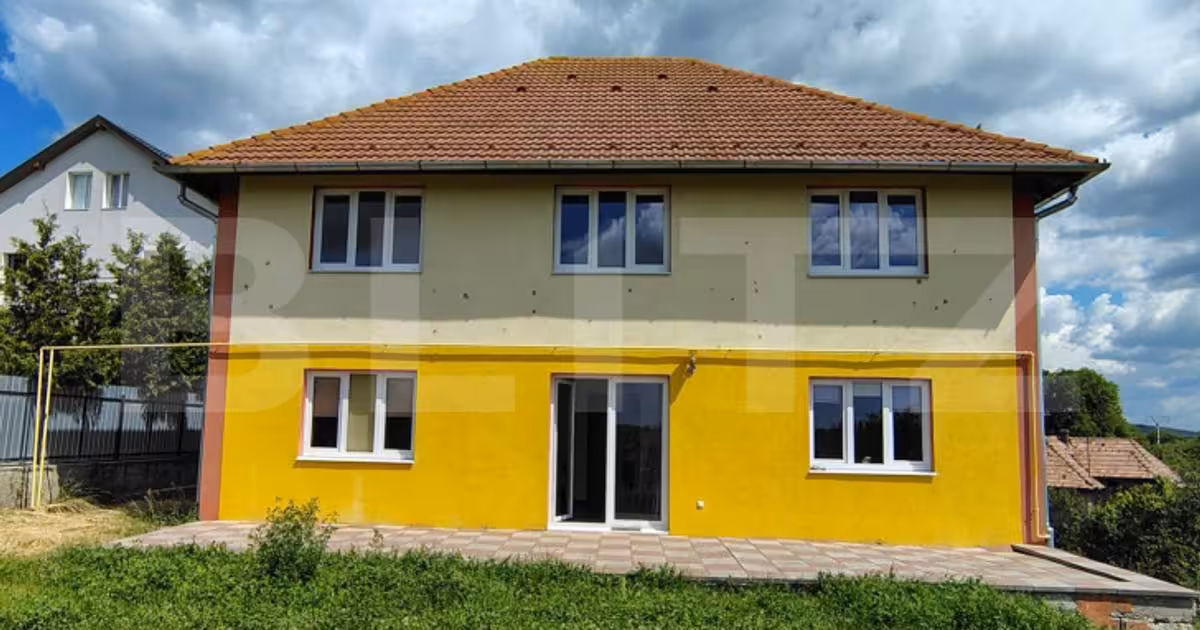 Casă individuală de vânzare cu 6 camere, mobilată în Tureni