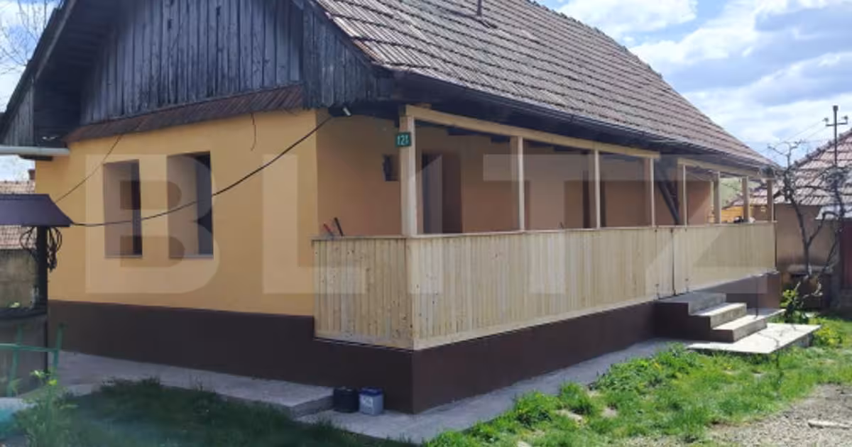 Casă individuală de vânzare cu 2 camere, mobilată în Rediu