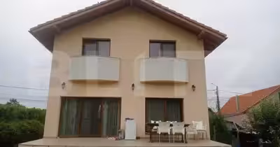 Casă Viișoara