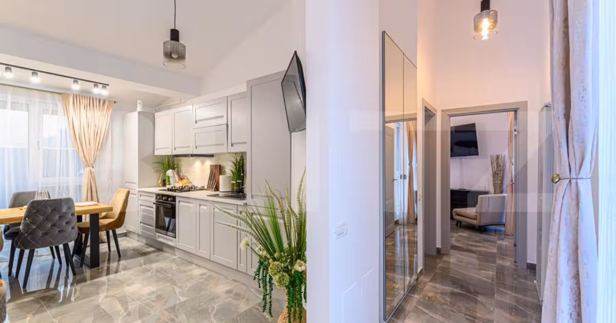 Apartament de vânzare cu 2 camere, mobilat în Predeal