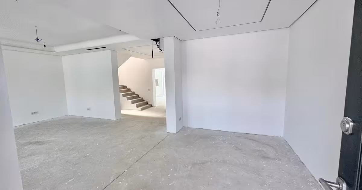 Casă individuală de vânzare cu 5 camere în zona Pipera, Sector 1