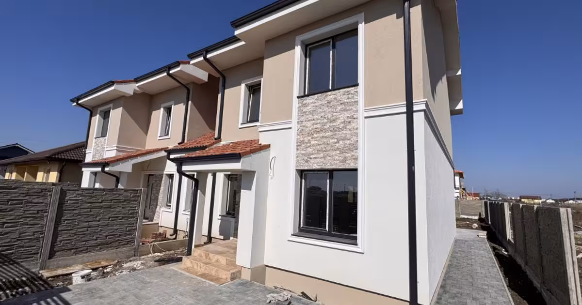 Duplex de vânzare cu 4 camere în Moșnița Nouă