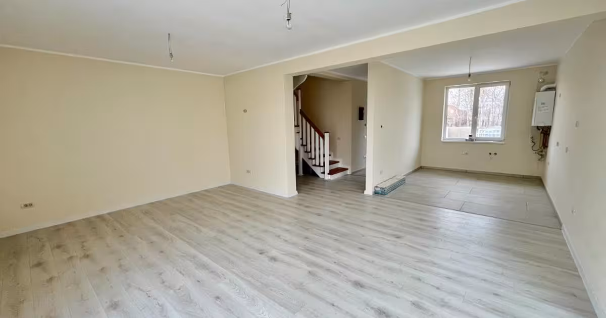 Duplex de vânzare cu 4 camere în zona Exterior Vest, Timișoara