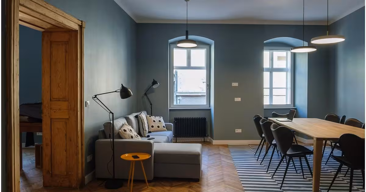 Apartament de vânzare cu 2 camere, mobilat în zona Centrul Istoric, Brașov