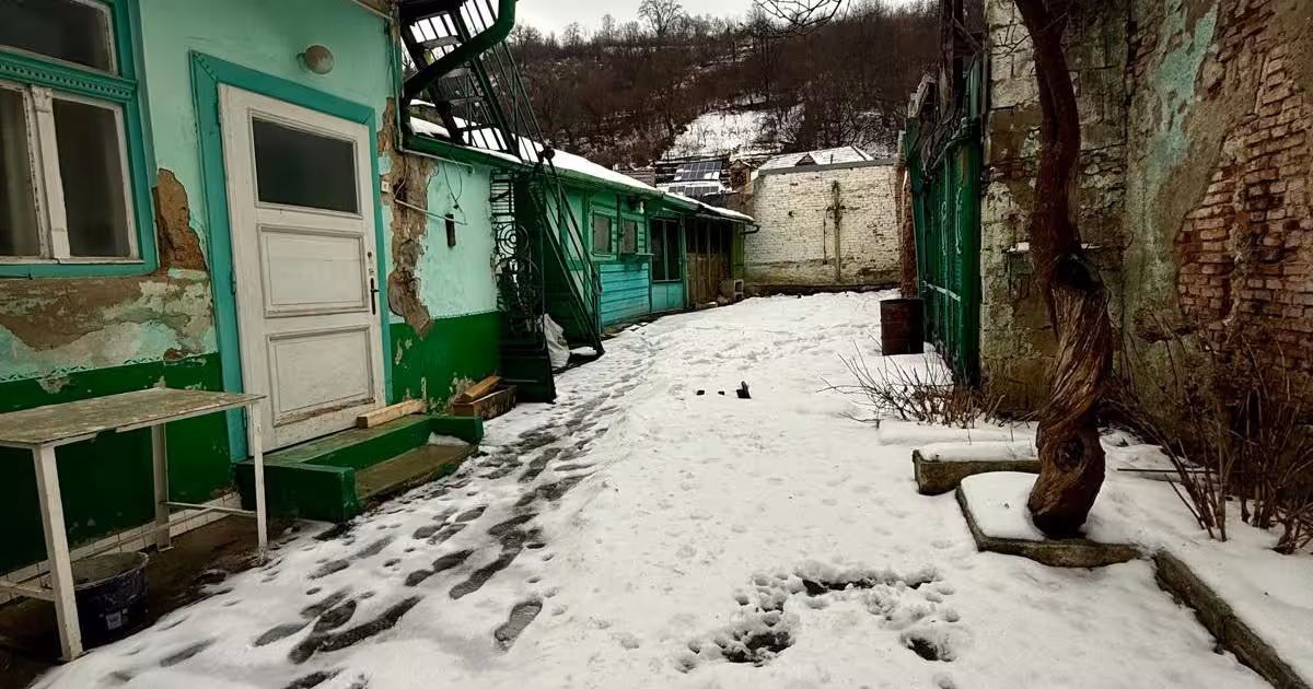 Casă individuală de vânzare cu 4 camere în zona Schei, Brașov