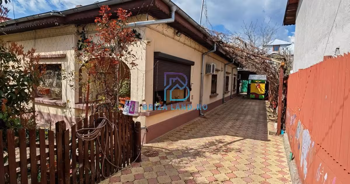 Casă individuală de vânzare cu 5 camere în zona Bucureștii Noi, Sector 1