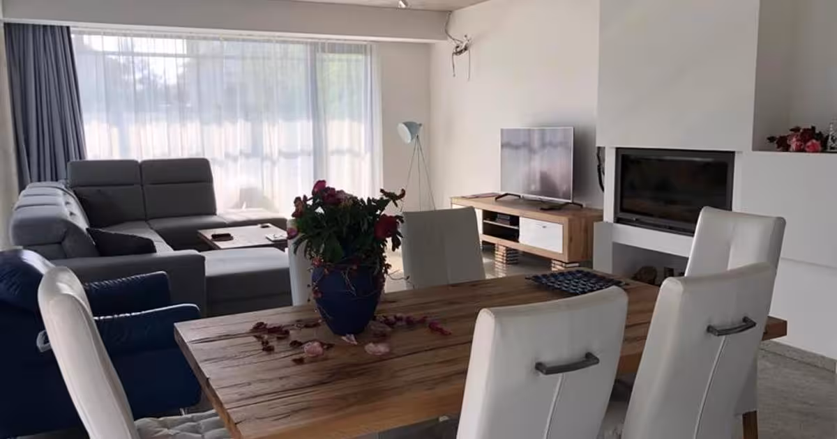 Casă individuală de vânzare cu 6 camere, mobilată în zona Băneasa, Sector 1