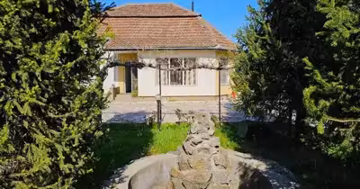 Casă Petreu