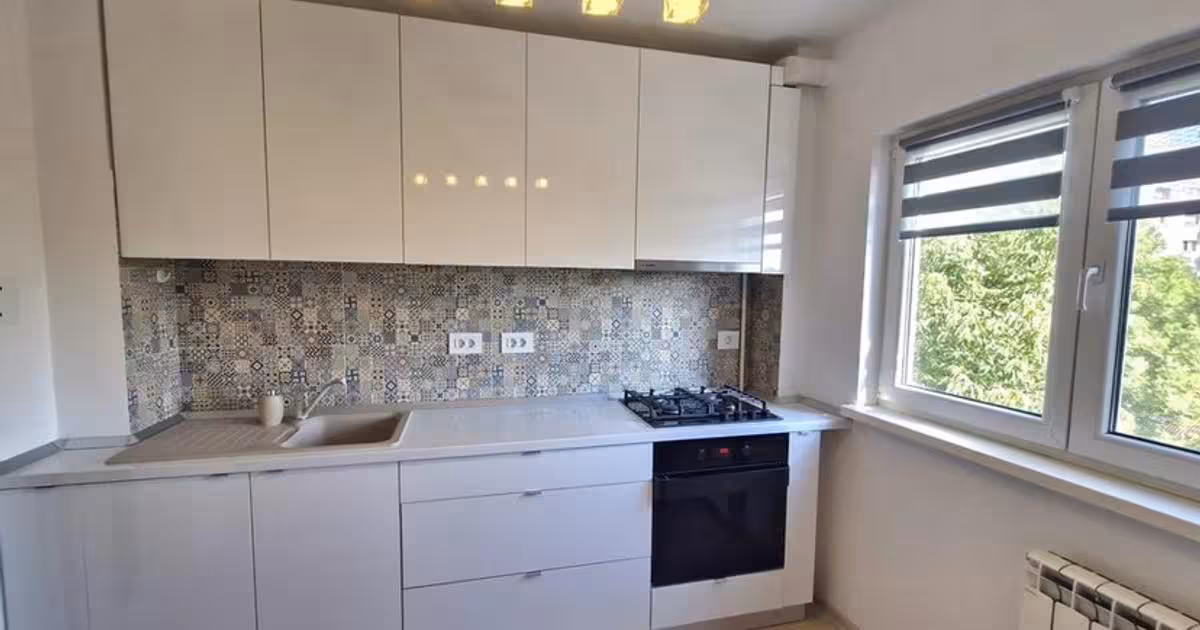 Apartament de vânzare cu 2 camere în zona Tineretului, Sector 4