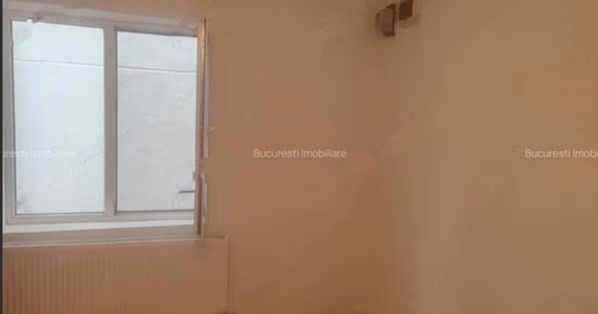 Casă de vânzare cu 4 camere în zona 13 Septembrie, Sector 5