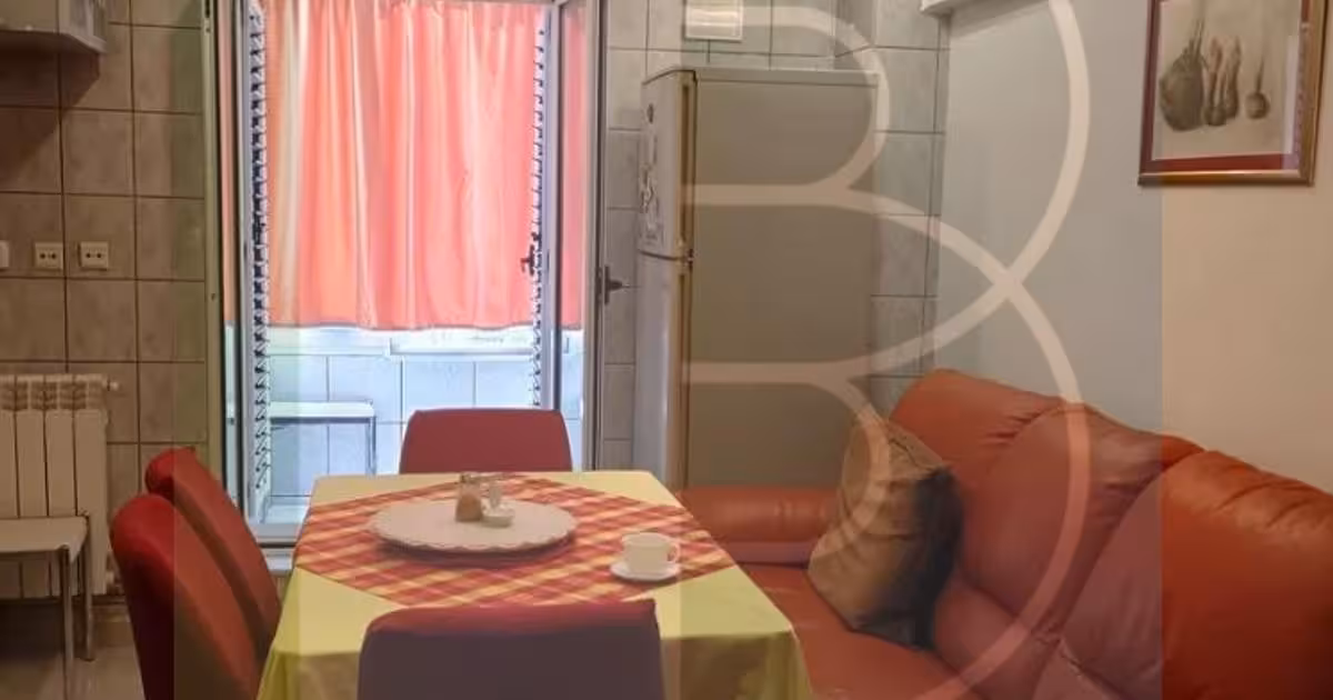Apartament de vânzare cu 2 camere în zona Unirii, Sector 3