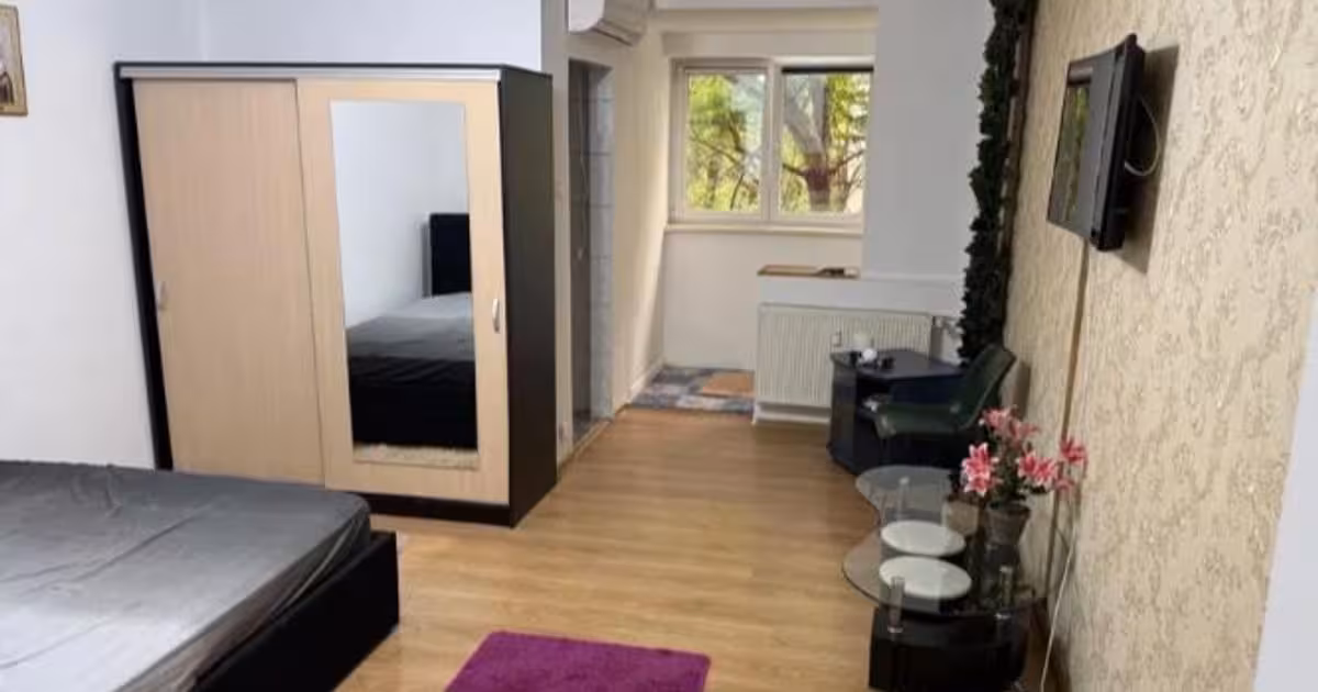 Garsonieră de vânzare în zona Basarabia, Sector 3