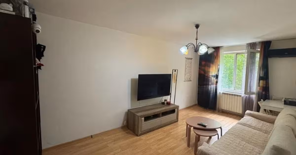 Apartament de vânzare cu 3 camere în zona Basarabia, Sector 3