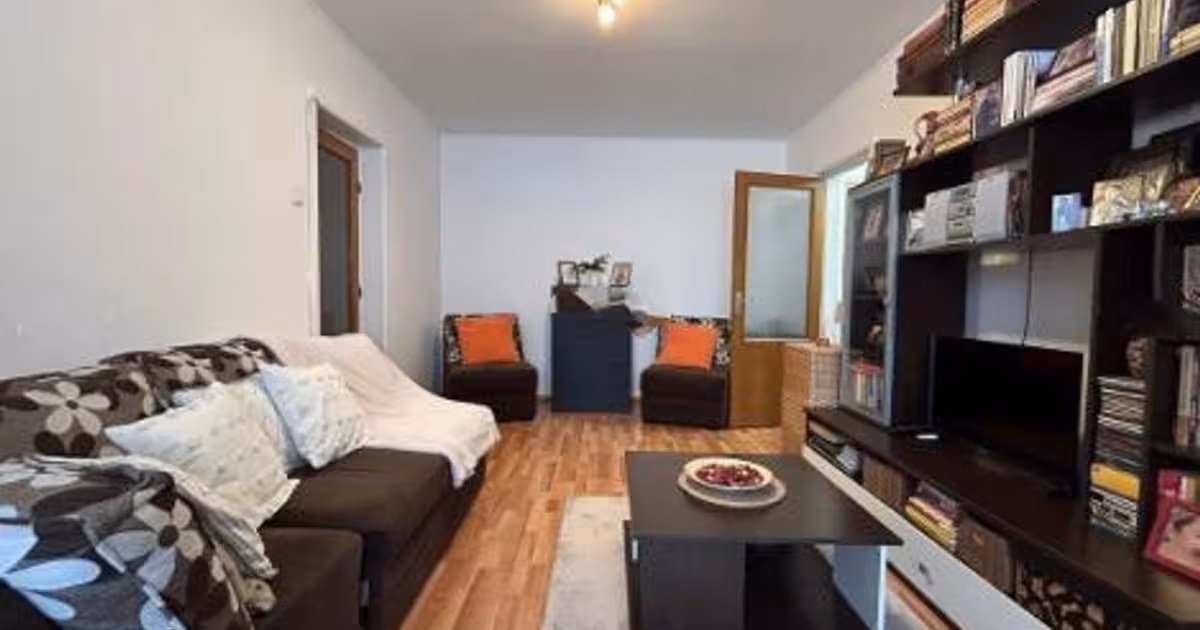 Apartament de vânzare cu 3 camere, mobilat în zona Titan, Sector 3