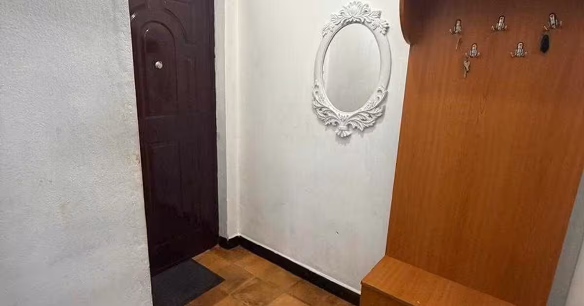 Apartament de vânzare cu 2 camere, mobilat în zona Drumul Taberei, Sector 6