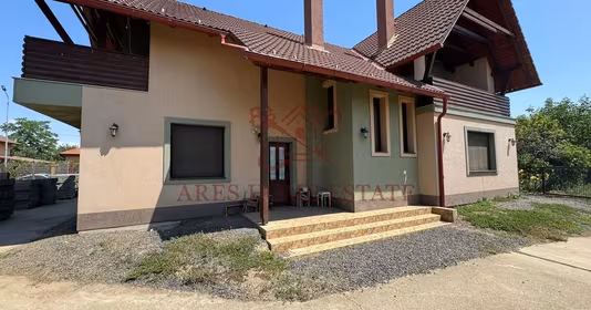 Casă Aradului