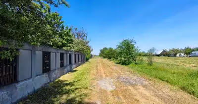 Teren Domnești