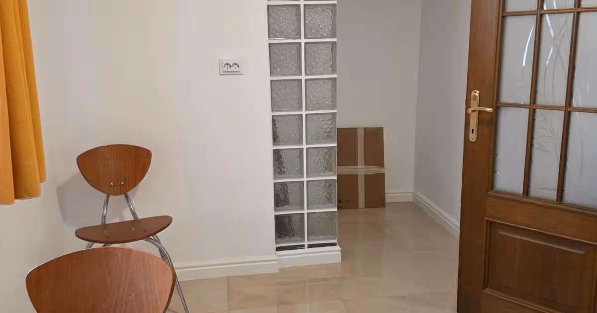 Penthouse de vânzare cu 5 camere, mobilat în zona Aviației, Sector 1