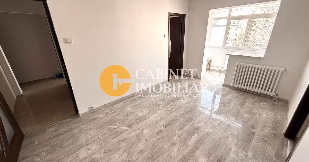 Apartament de vânzare cu 3 camere în zona Alexandru cel Bun, Iași
