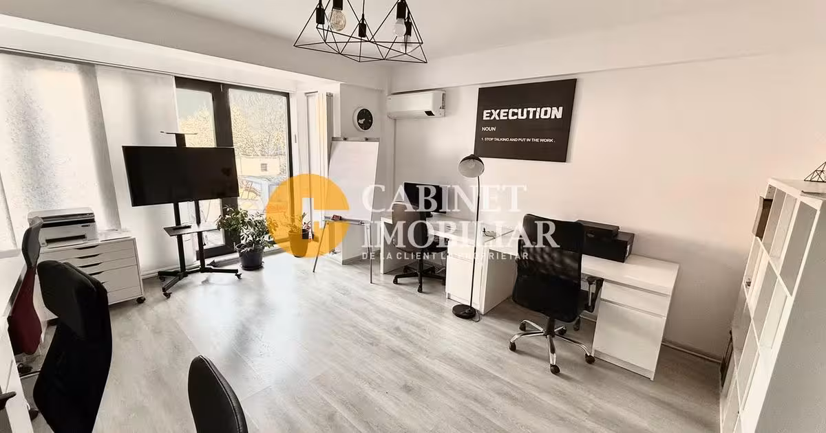 Apartament de vânzare cu 3 camere, mobilat în zona Galata, Iași