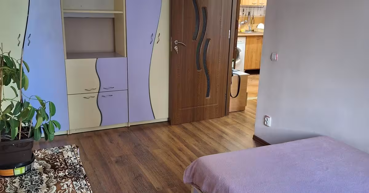 Apartament de vânzare cu 3 camere, mobilat în zona Nicolae Grigorescu, Sector 3