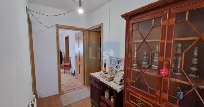 Casă Valea Roșie